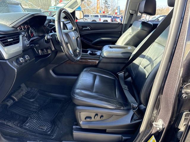 Used 2018 Chevrolet Suburban LT image 23