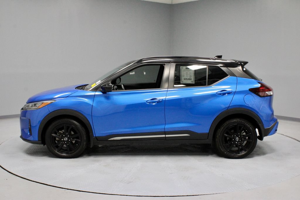 Certified 2023 Nissan Kicks SR w/ SR Premium Package FWD image 11
