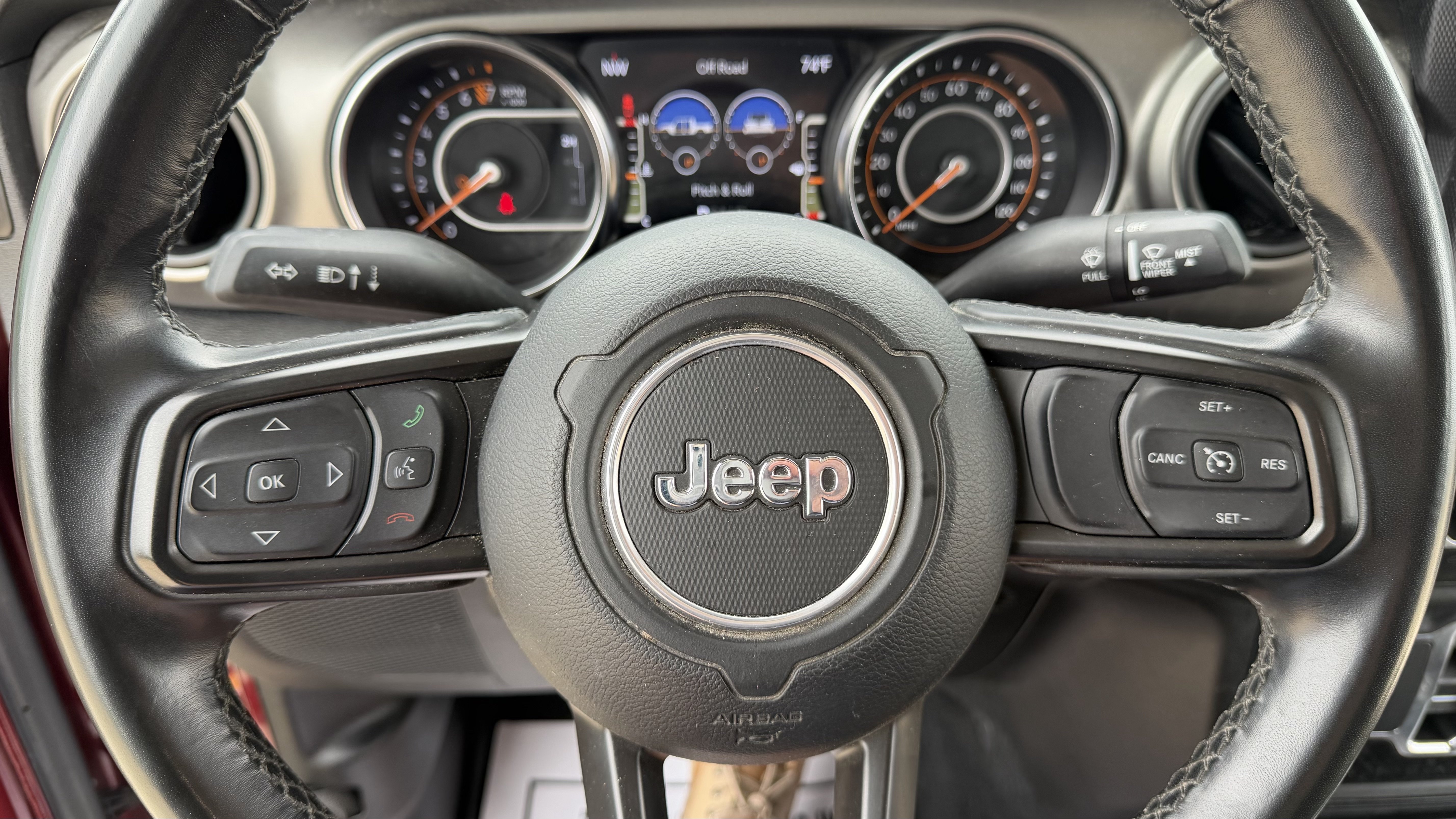 Used 2021 Jeep Gladiator Sport AWD/4WD image 17