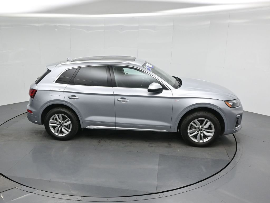 Used 2023 Audi Q5 2.0T Premium w/ Convenience Package image 55