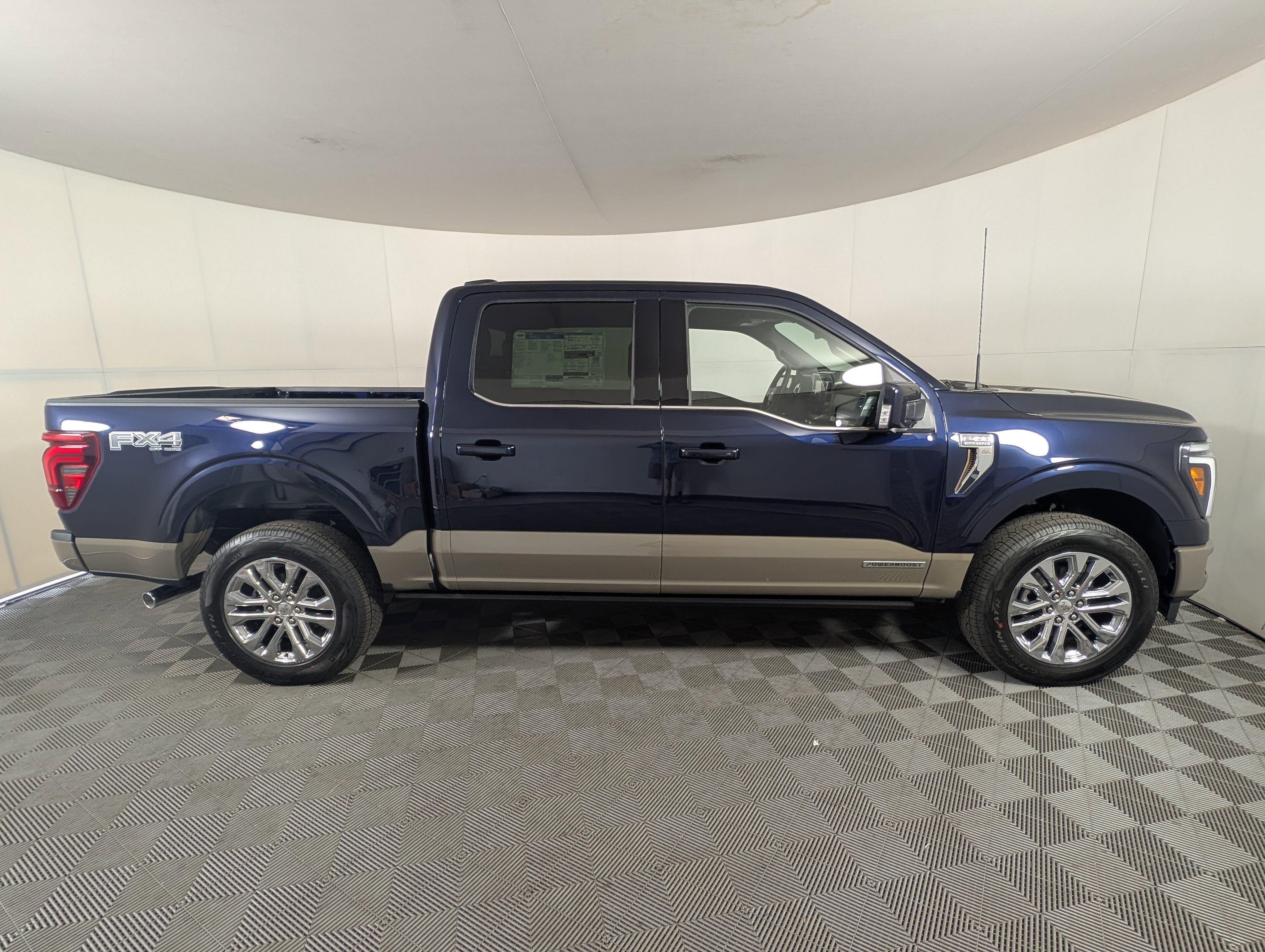 New 2025 Ford F150 King Ranch w/ FX4 Off-Road Package image 9