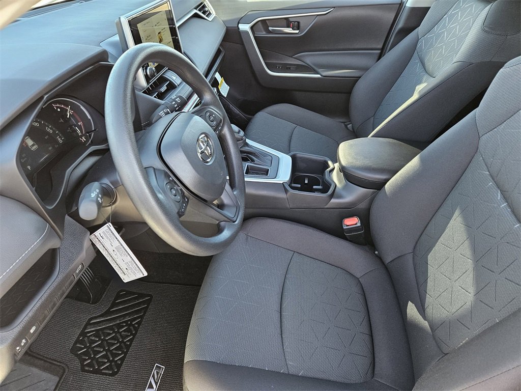 New 2025 Toyota RAV4 XLE w/ Convenience Package image 10