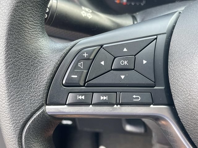 Certified 2024 Nissan Kicks SV w/ Interior Electronics Package FWD image 33