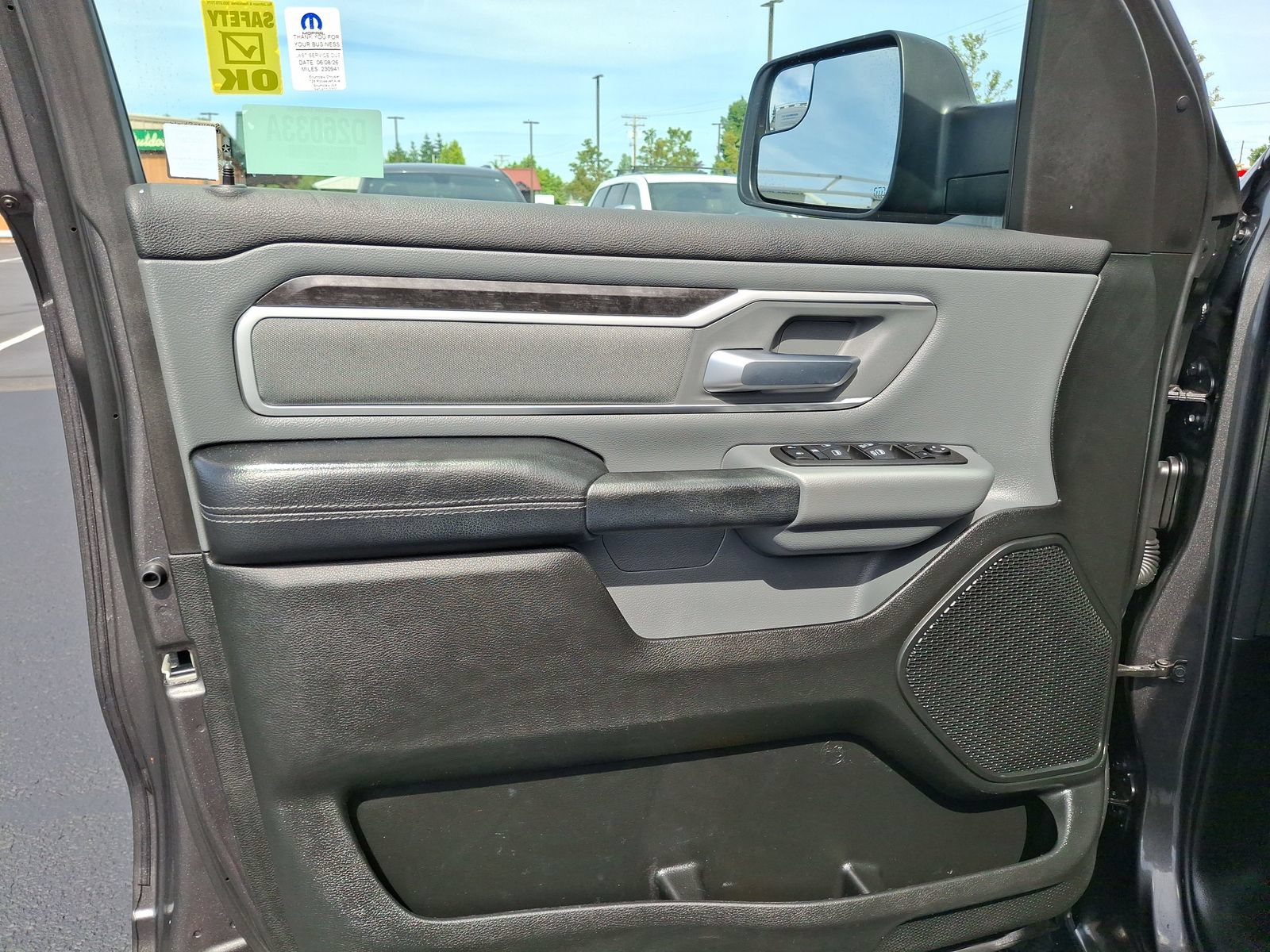 Used 2022 RAM 1500 Big Horn AWD/4WD image 15