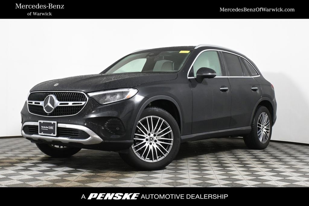 Used 2024 Mercedes-Benz GLC 300 4MATIC image 1