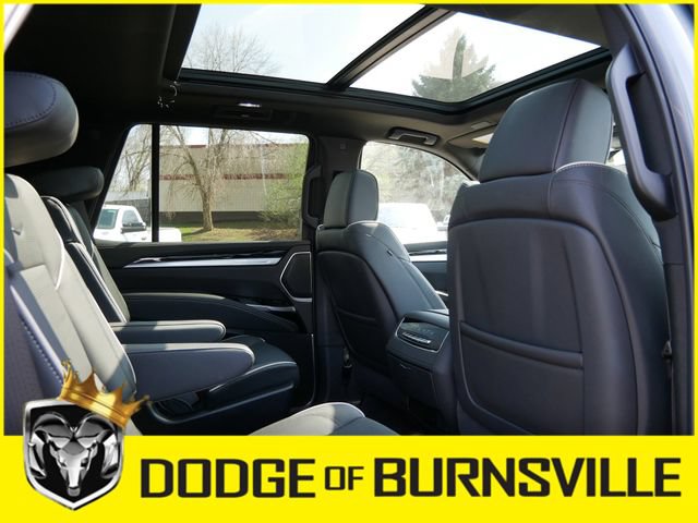 Used 2025 Cadillac Escalade Sport w/ Touring Package AWD/4WD image 16