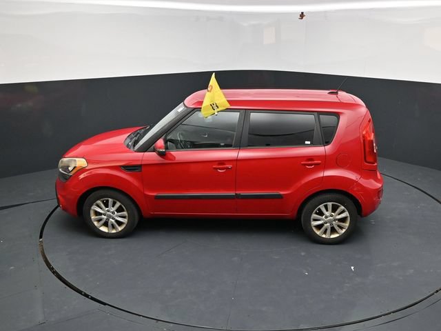 Used 2013 Kia Soul + FWD image 38