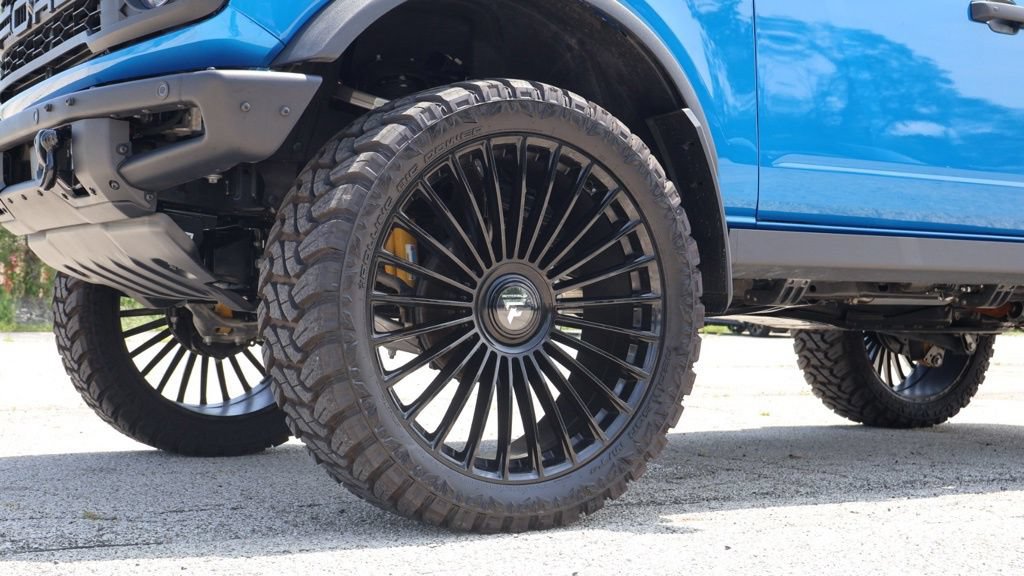 Used 2025 Ford Bronco Badlands AWD/4WD image 37