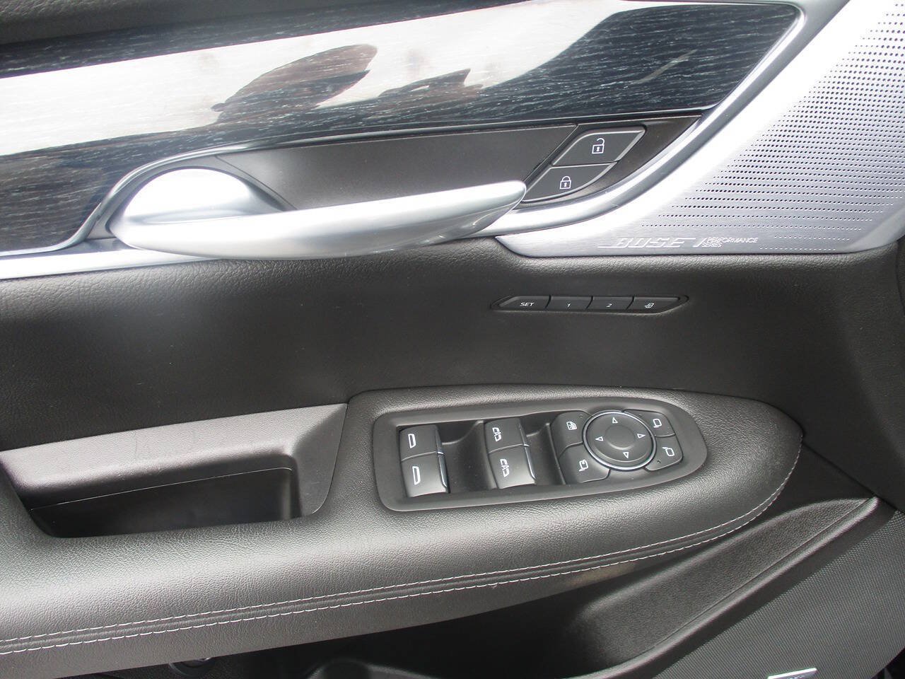 Used 2024 Cadillac XT5 Premium Luxury AWD/4WD image 20