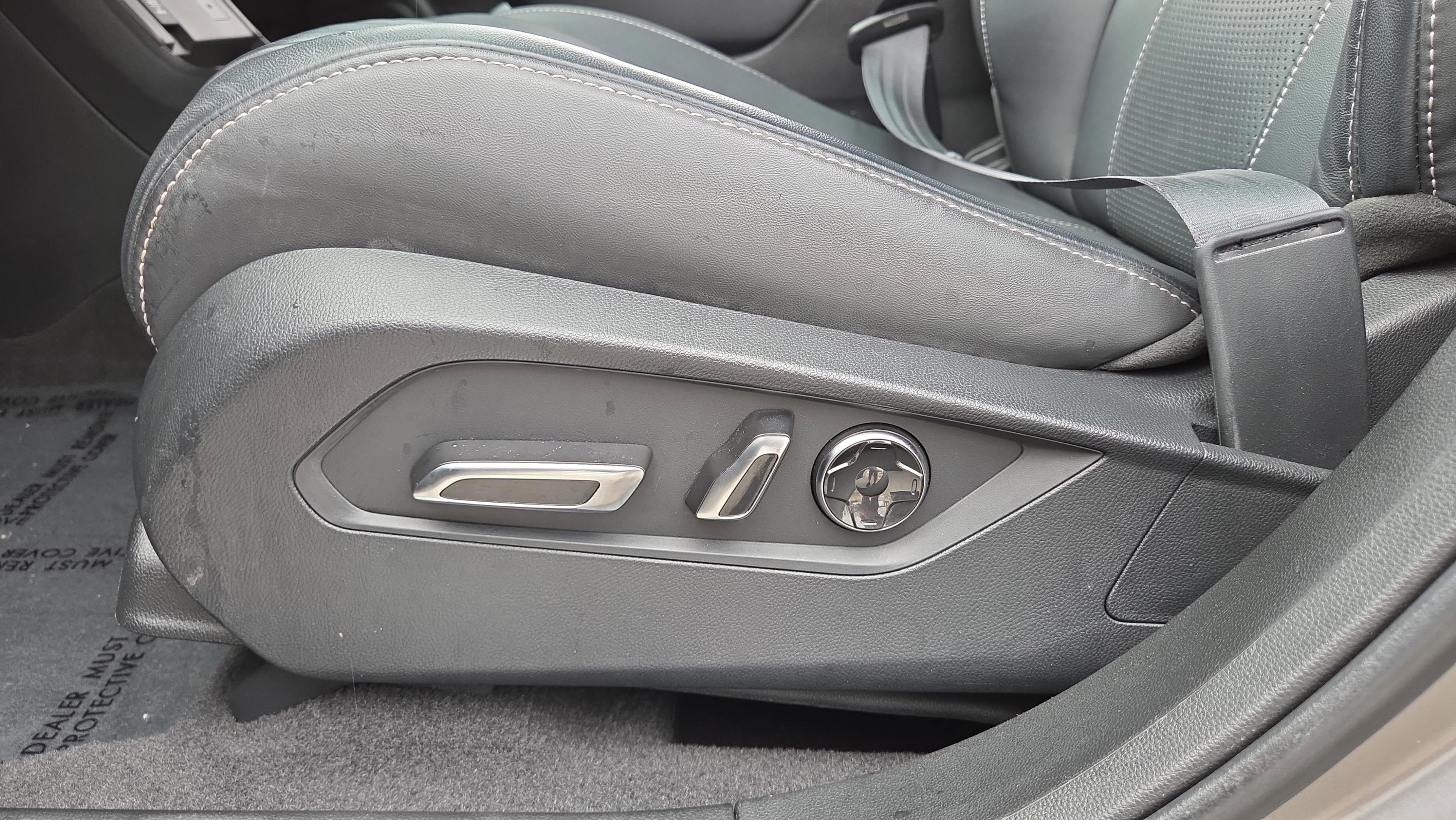 Used 2023 Acura RDX FWD w/ Technology Package image 11