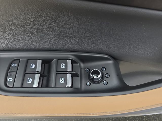 Used 2025 Audi Q7 3.0T Premium Plus w/ Premium Plus Package image 32