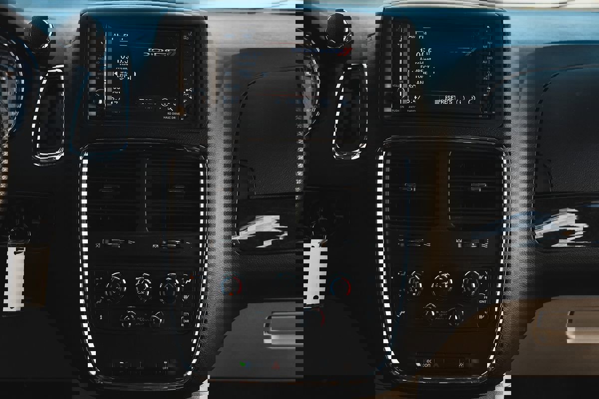 Used 2019 Dodge Grand Caravan SE image 20