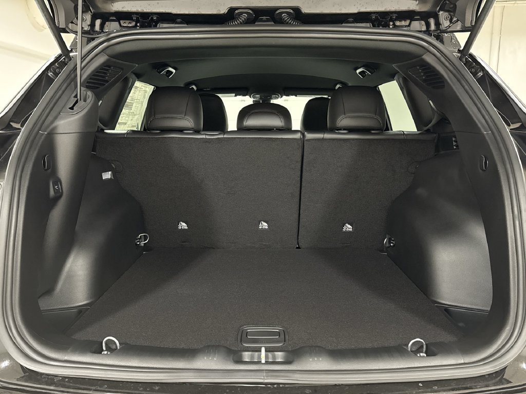 New 2026 Jeep Compass Trailhawk AWD/4WD image 23