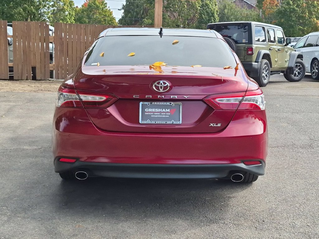 Used 2018 Toyota Camry XLE w/ Driver Assist Package FWD image 6