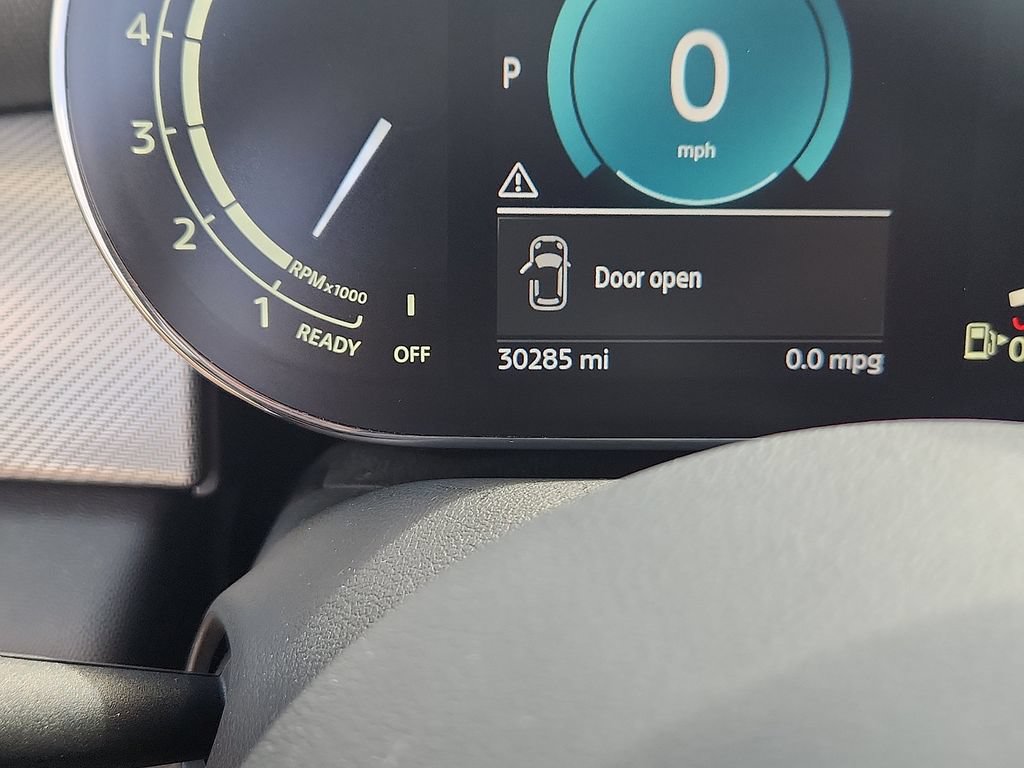 Used 2024 MINI Cooper 2-Door Hardtop FWD image 15
