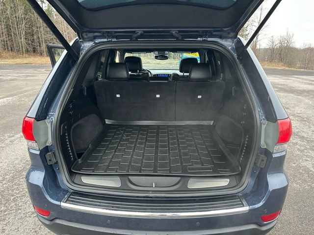 Used 2019 Jeep Grand Cherokee Limited AWD/4WD image 23