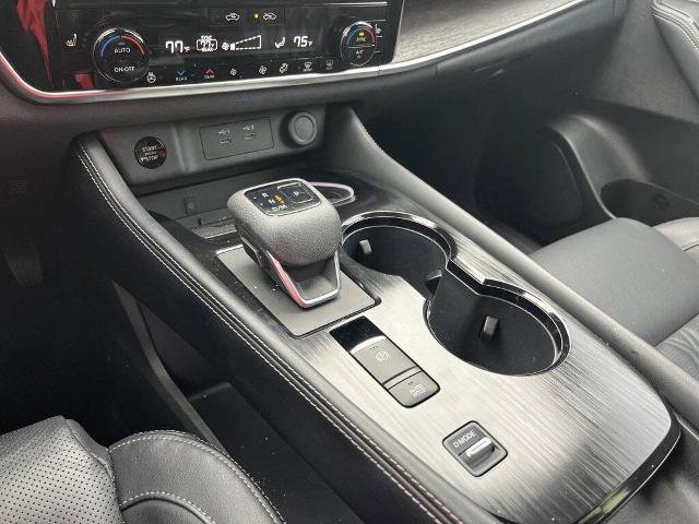 Certified 2024 Nissan Rogue Platinum w/ Platinum Premium Package image 10