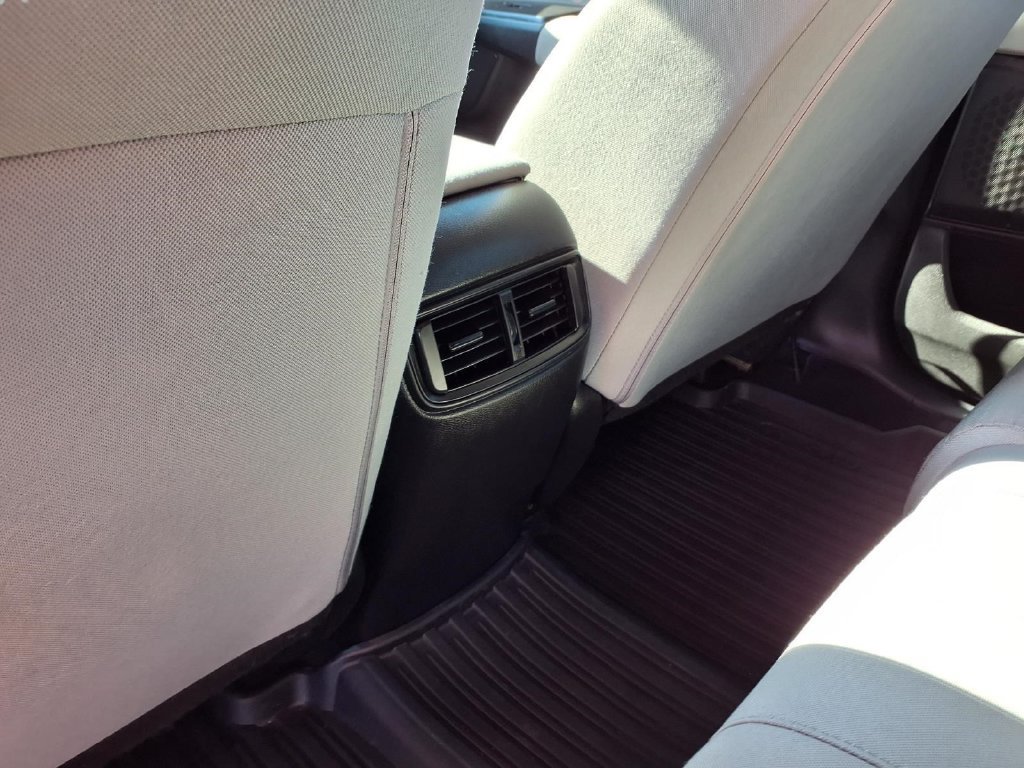 Used 2018 Honda CR-V LX image 23