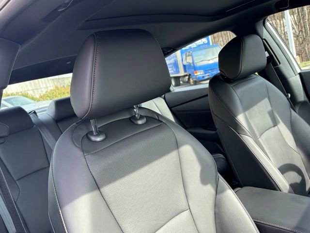 Used 2023 Honda Accord Sport image 29