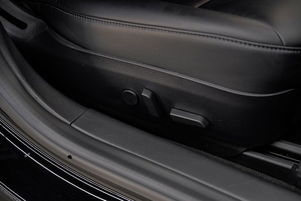 Used 2018 Tesla Model 3 Long Range image 39