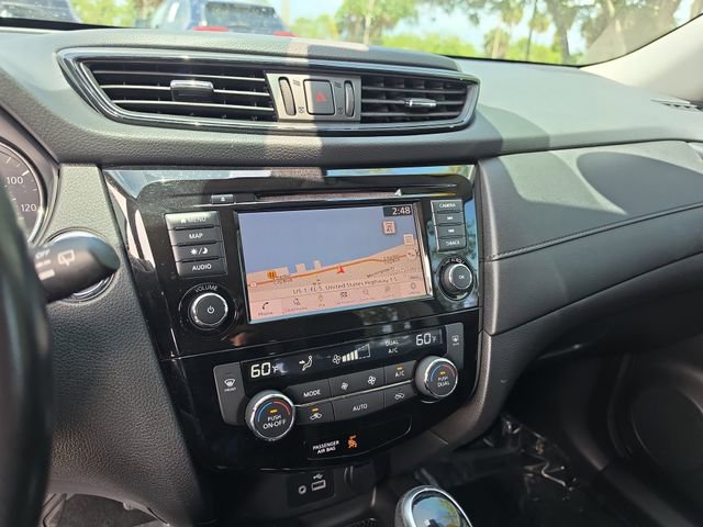 Used 2019 Nissan Rogue SV w/ Premium Package AWD/4WD image 26