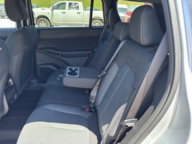 New 2026 Jeep Cherokee Laredo AWD/4WD image 13
