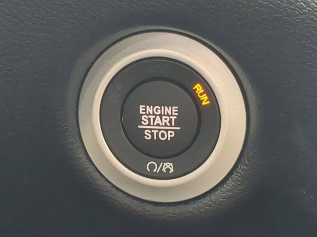 New 2026 Chrysler Voyager LX image 34