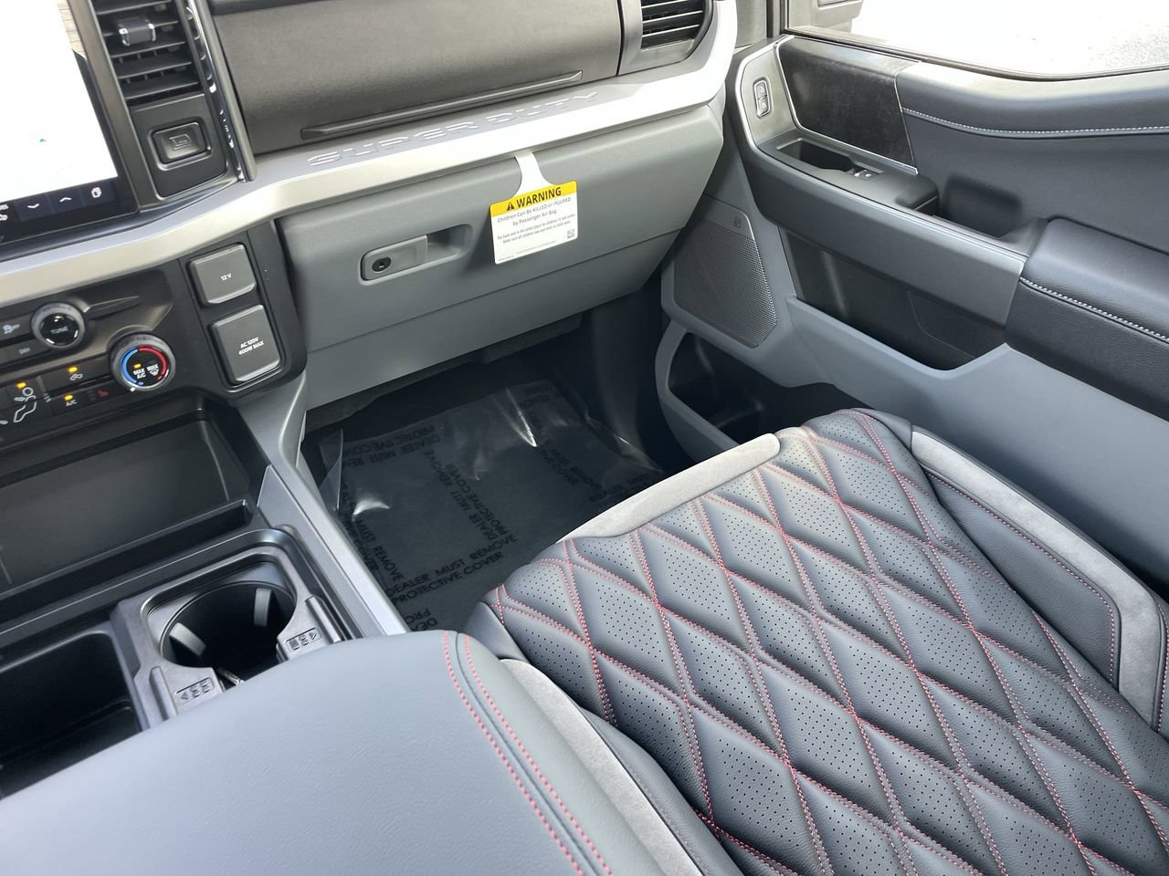 New 2026 Ford F250 XLT w/ XLT Premium Package image 16