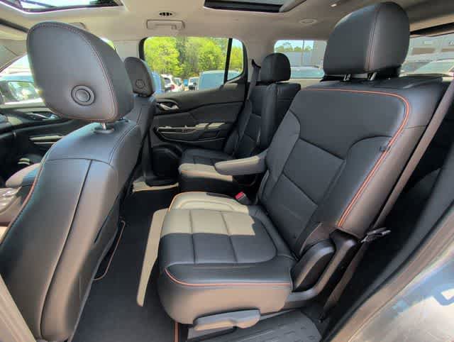 Used 2023 GMC Acadia AT4 w/ Preferred Package AWD/4WD image 18