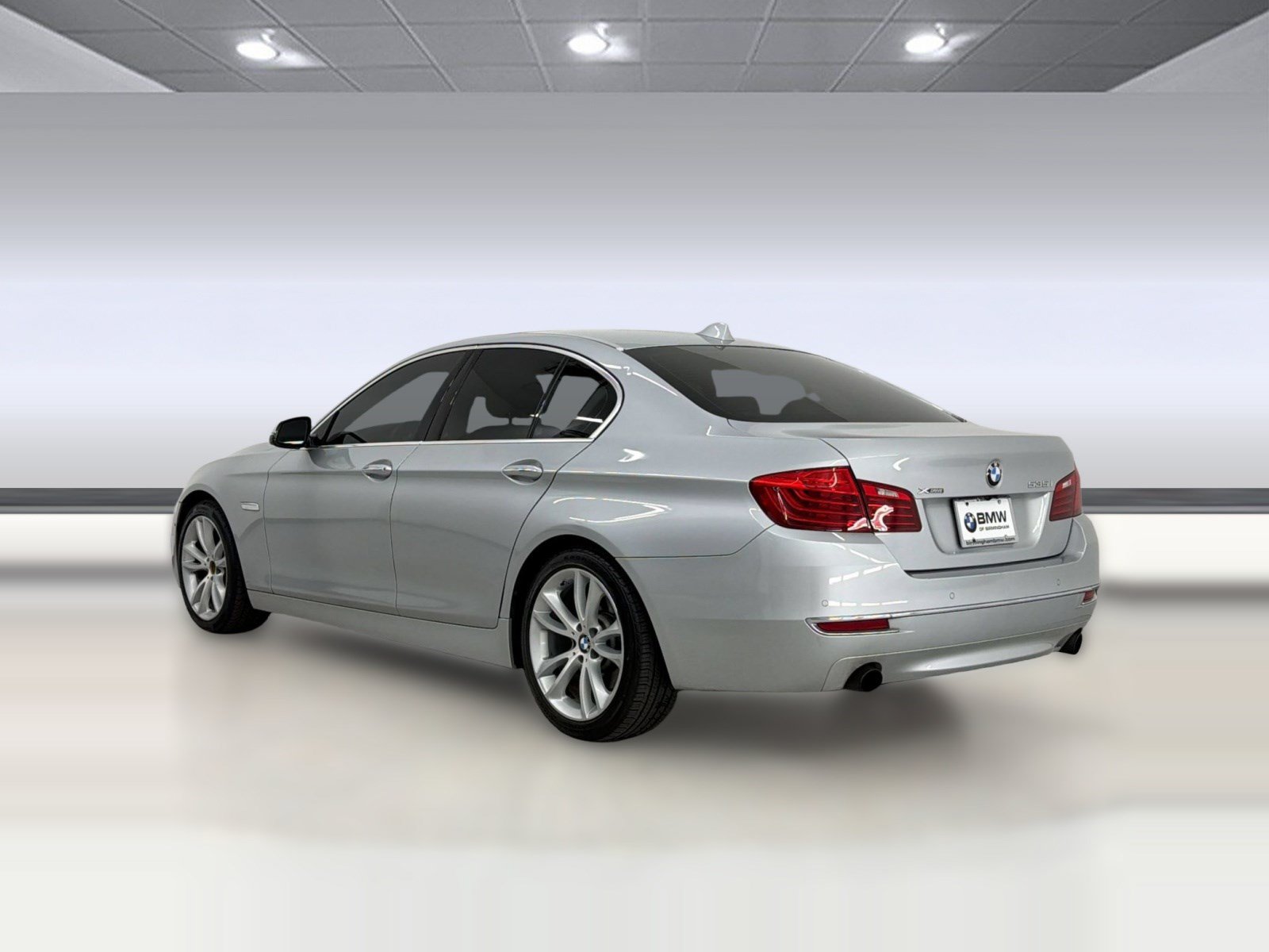 Used 2014 BMW 535i xDrive Sedan AWD/4WD image 3