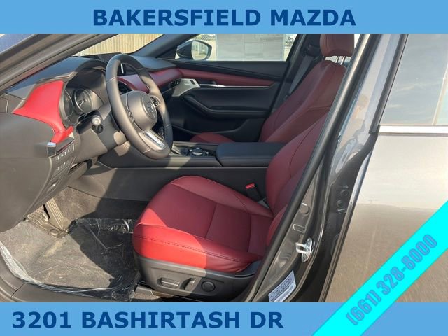 New 2026 MAZDA MAZDA3 Hatchback w/Premium Plus Pkg image 17
