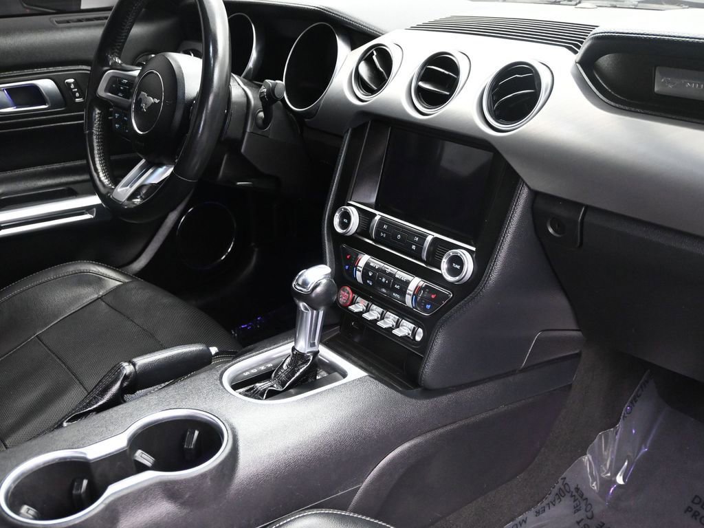 Used 2022 Ford Mustang GT Premium image 20