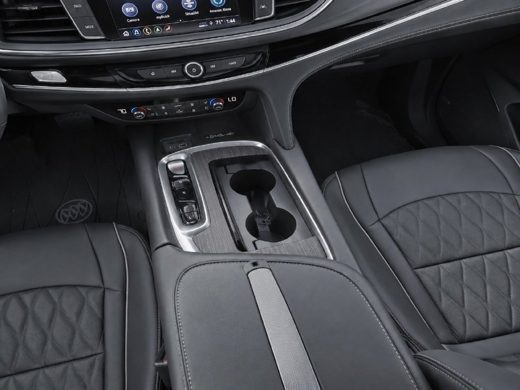 Certified 2023 Buick Enclave Avenir w/ Trailering Package, 5000 lbs. AWD/4WD image 18