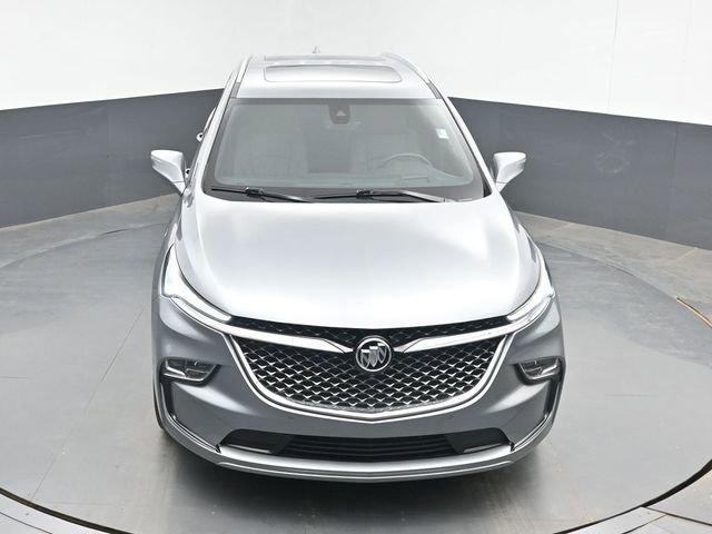 Used 2024 Buick Enclave Avenir w/ Avenir Technology Package AWD/4WD image 36