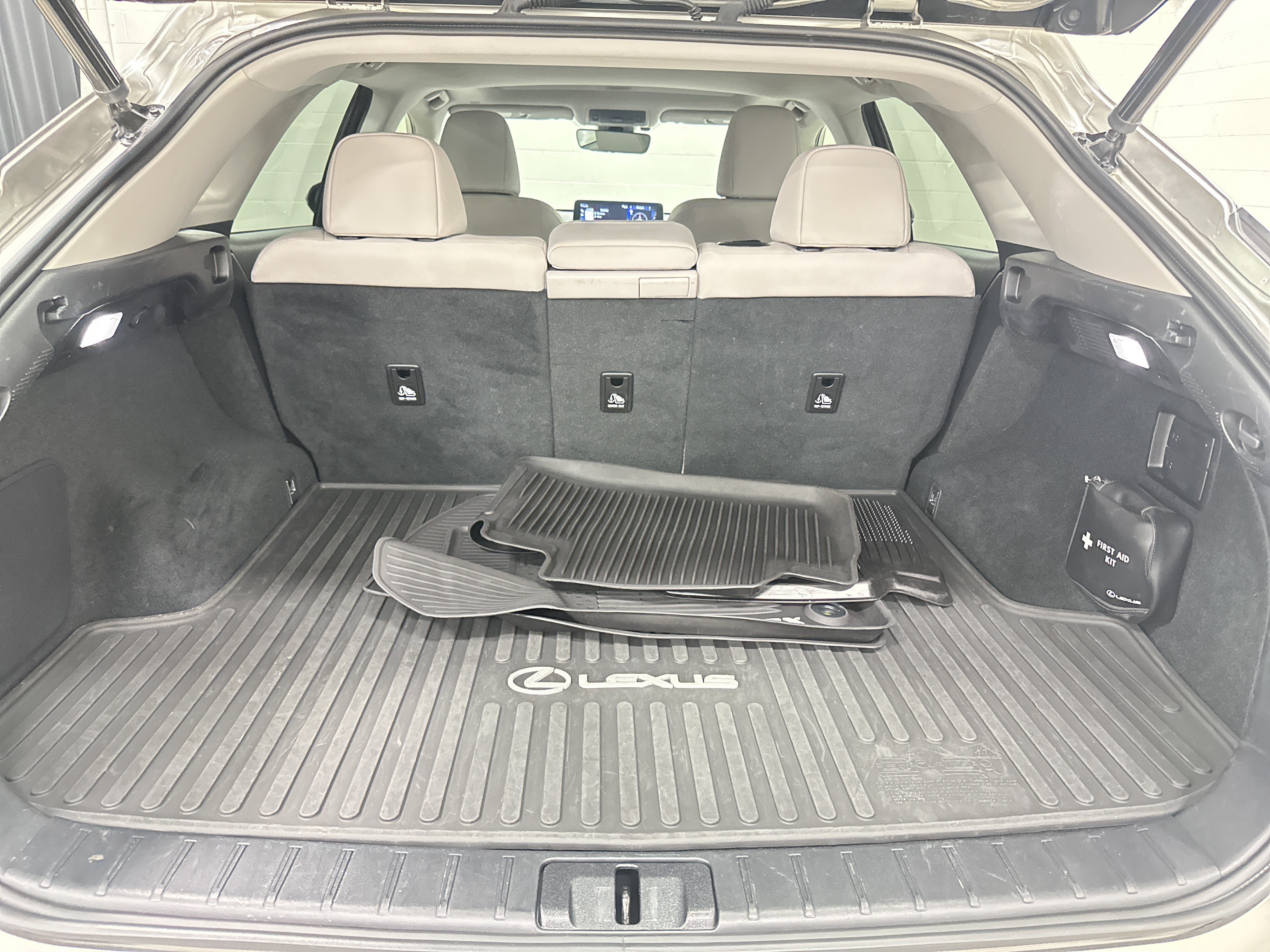Used 2021 Lexus RX 350 AWD w/ Premium Package image 32