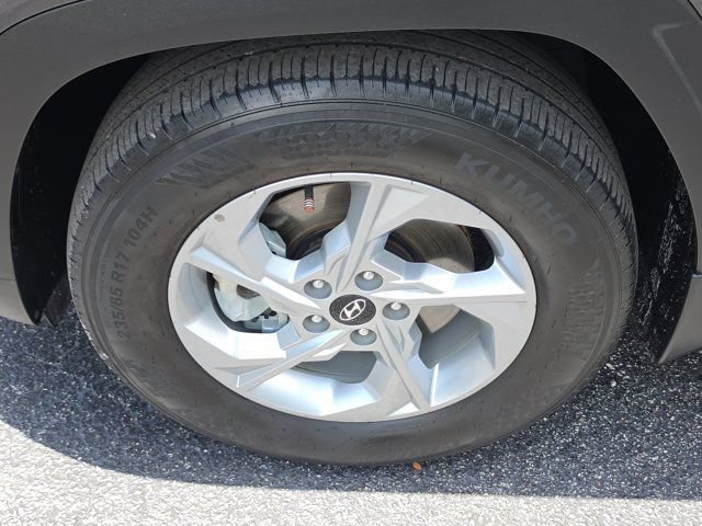 Used 2023 Hyundai Tucson SE FWD image 11