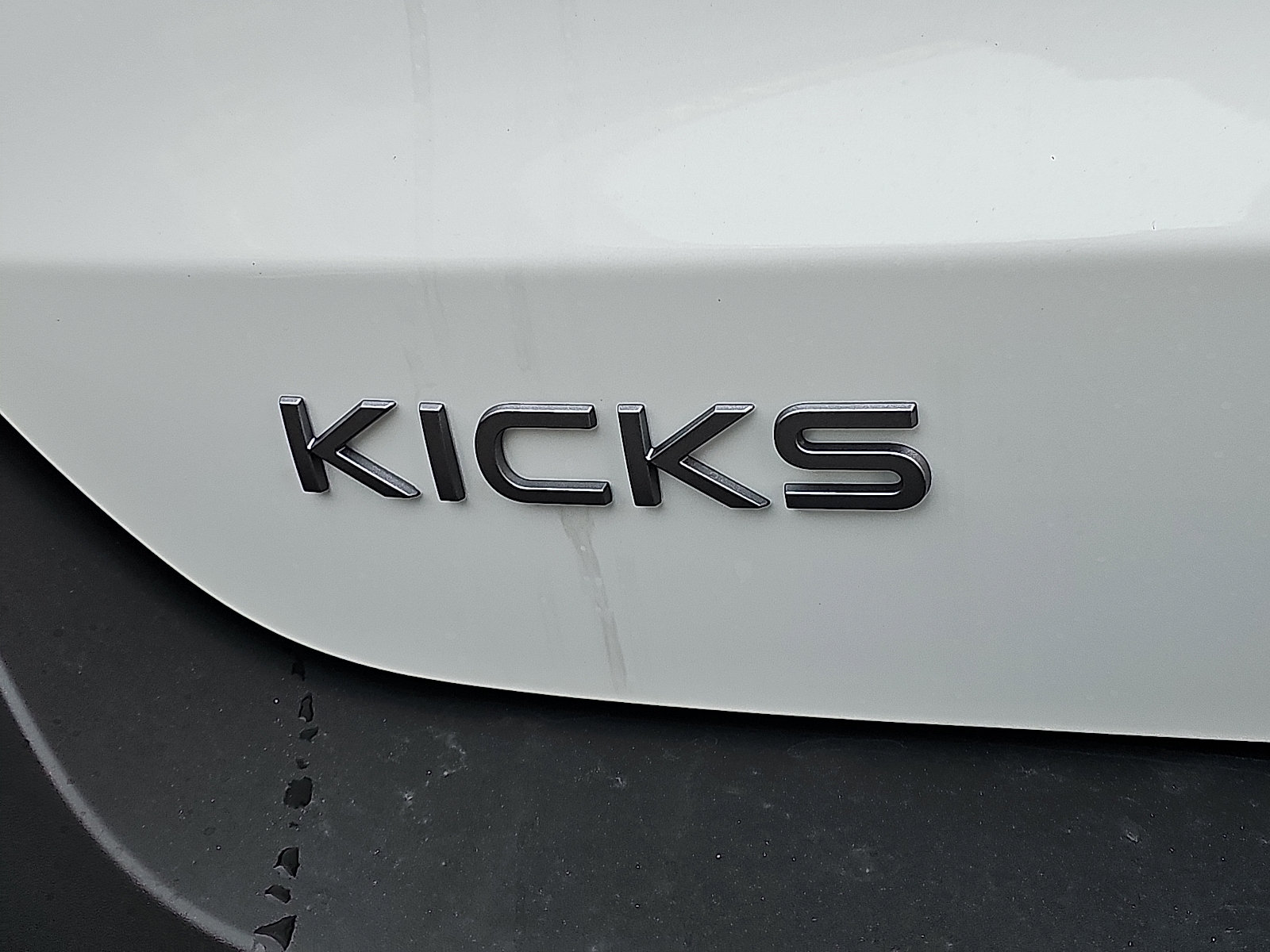 New 2026 Nissan Kicks SR w/ Cold Weather Package AWD/4WD image 21