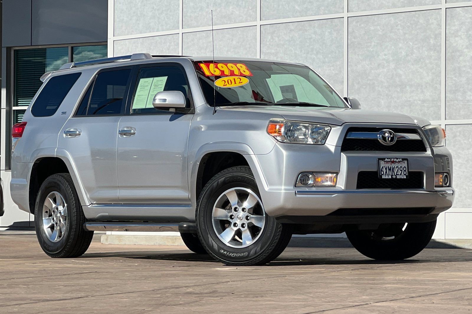 Used 2012 Toyota 4Runner SR5 image 2