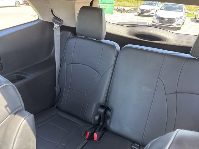 Used 2019 Buick Enclave Avenir w/ Avenir Technology Package FWD image 11