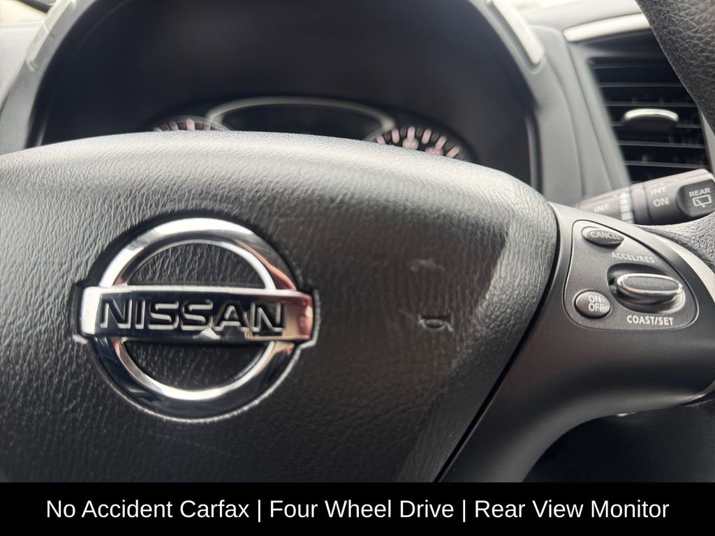 Used 2018 Nissan Pathfinder S image 26