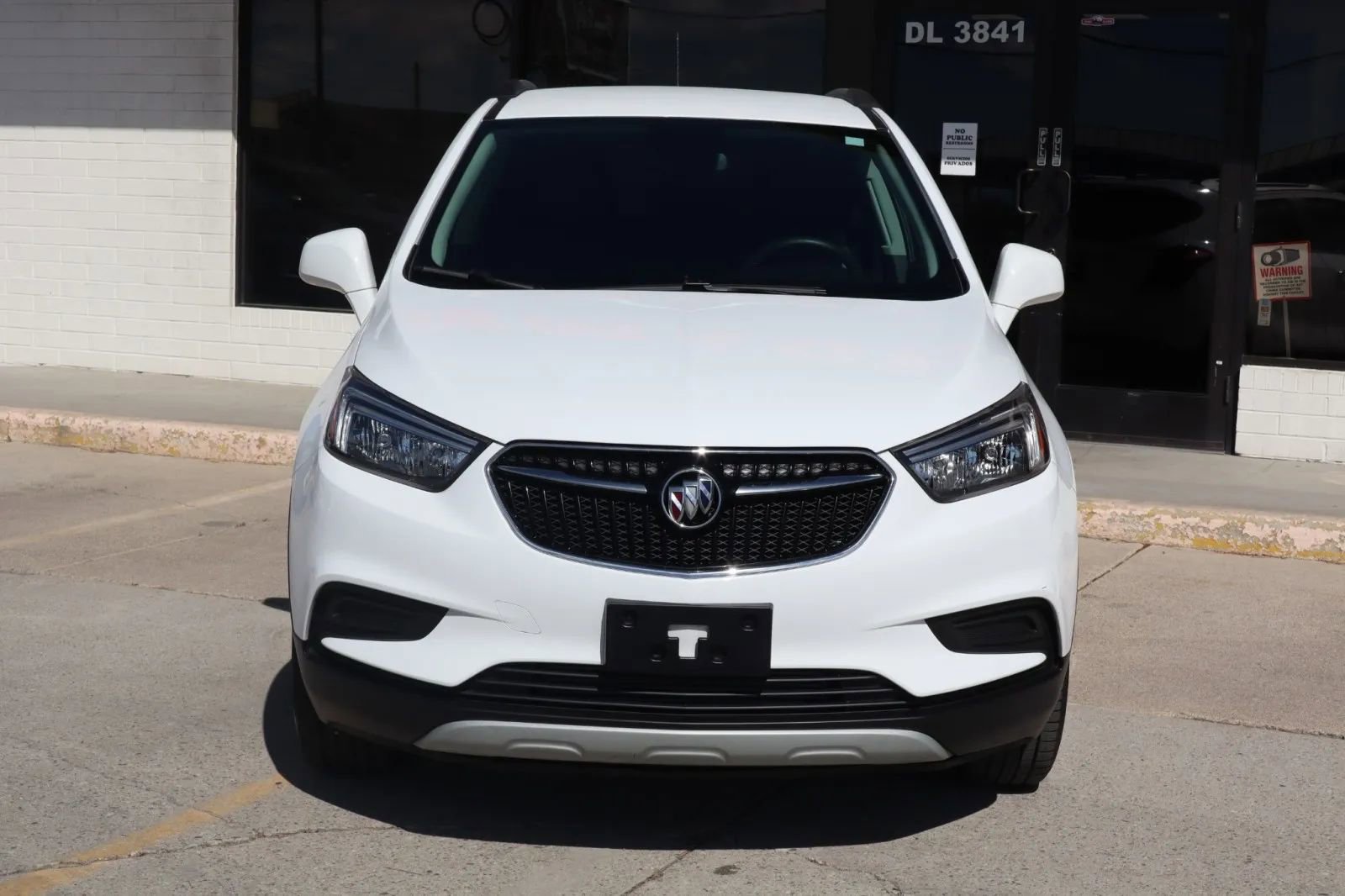Used 2022 Buick Encore Preferred w/ Safety Package image 3
