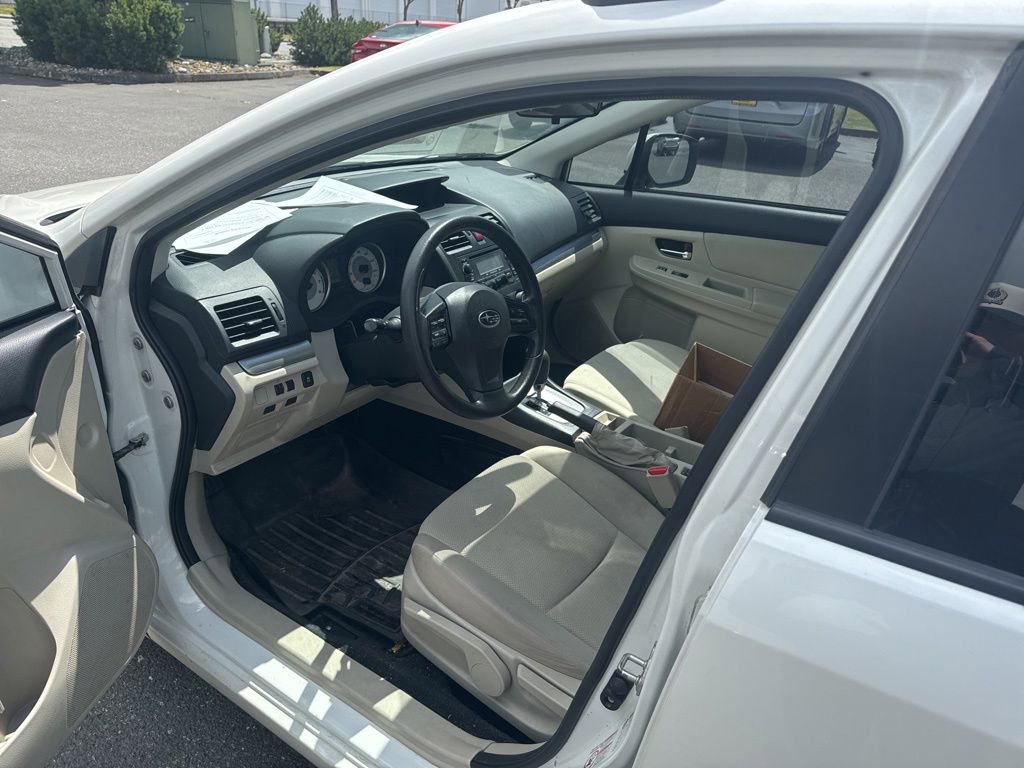 Used 2013 Subaru Impreza 2.0i Premium w/ All-Weather Pkg AWD/4WD image 9