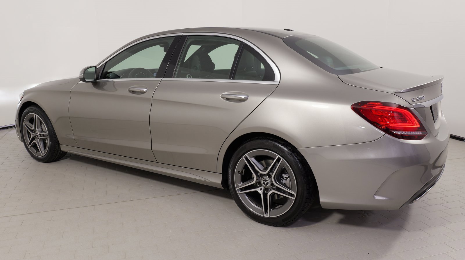 Used 2020 Mercedes-Benz C 300 4MATIC Sedan image 14