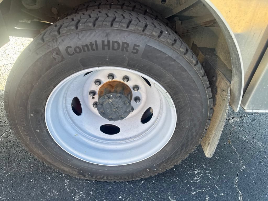 Used 2024 Ford F550 4x4 SuperCab Super Duty image 41