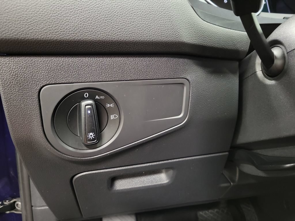 Used 2021 Volkswagen Tiguan S FWD image 27