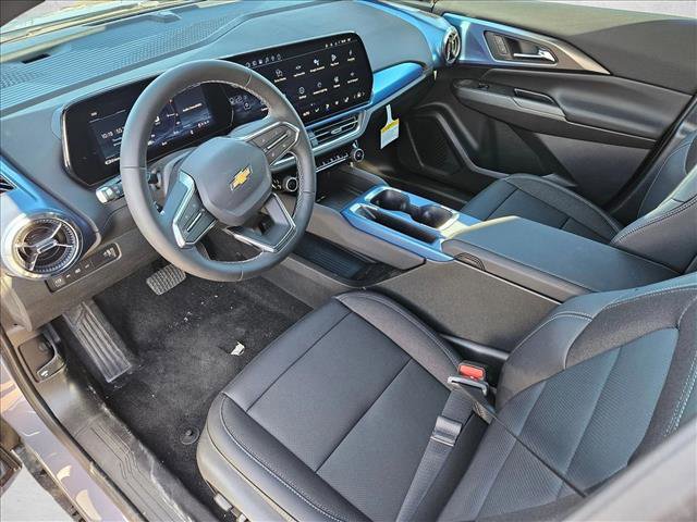 New 2026 Chevrolet Equinox EV LT image 3