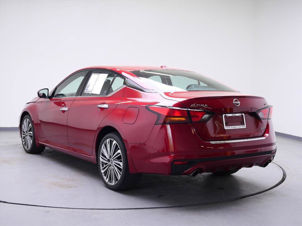 Used 2023 Nissan Altima 2.5 SL AWD/4WD image 14