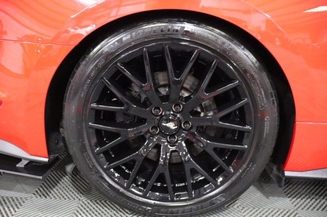 Used 2019 Ford Mustang GT Premium w/ GT Performance Package RWD image 70