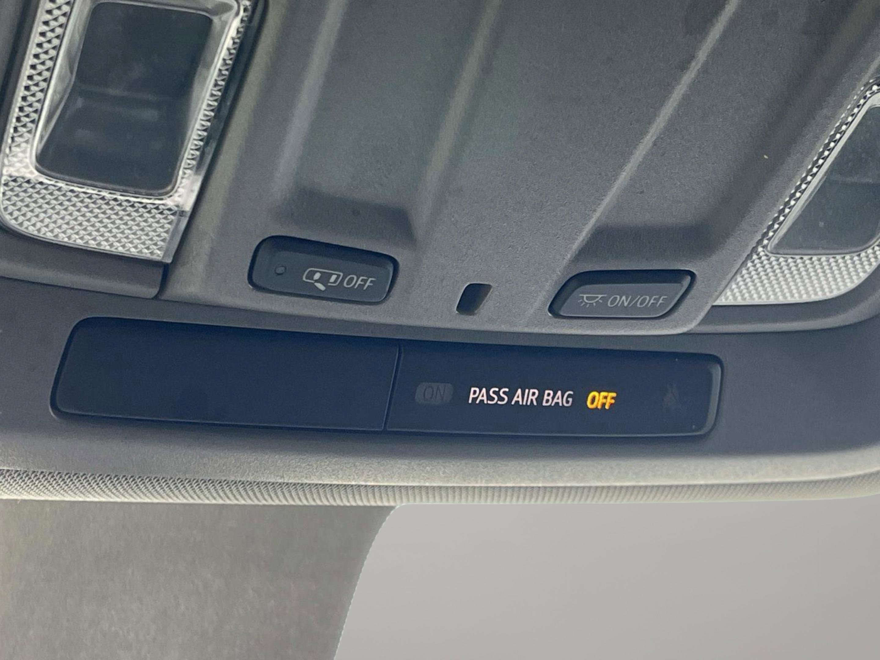 Used 2023 Chevrolet Silverado 2500 Custom image 33