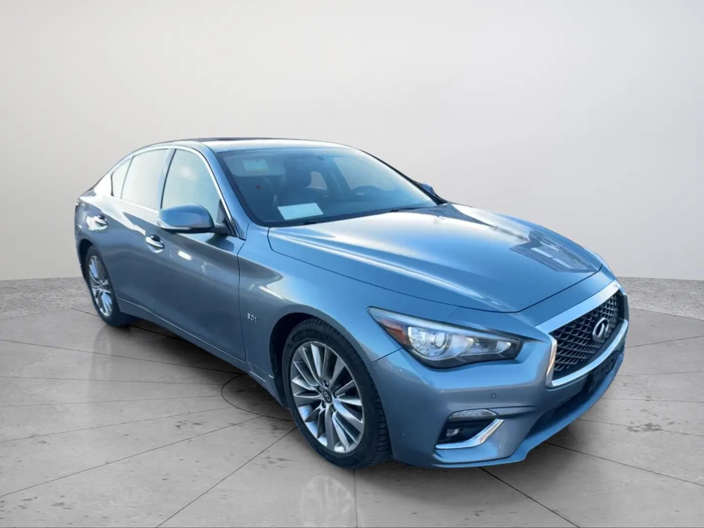 Used 2018 INFINITI Q50 Luxe w/ Sensory Package (Luxe) image 7